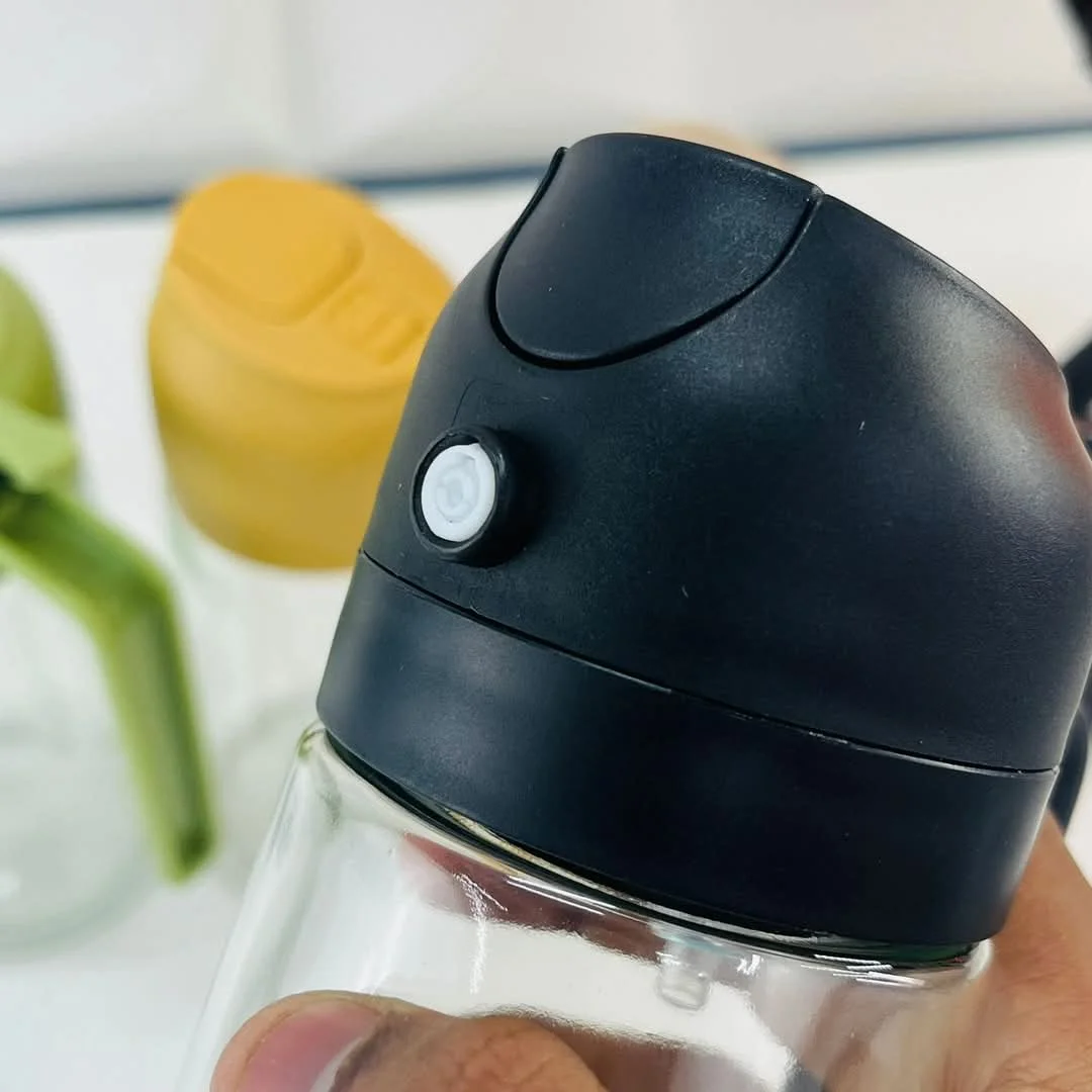 2 in 1 Oil Spray Bottle - Image 2